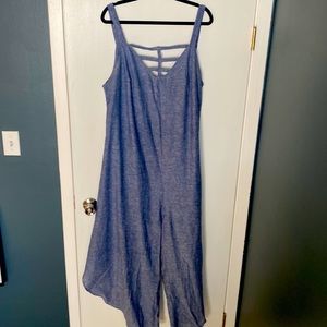 Chambray jumpsuit wide legs worn once, zips up in the back